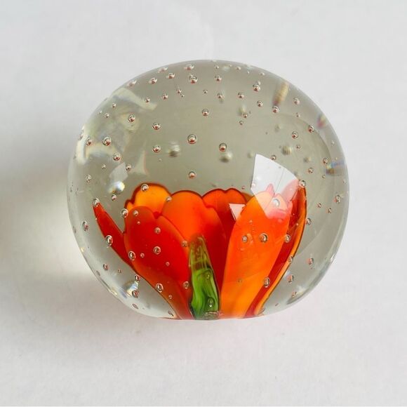 Vintage Orange Flower Bubble Clear Art Glass Round Paper Weight - Picture 12 of 16